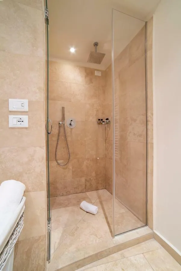 Rooms Milano Duomo Mailand