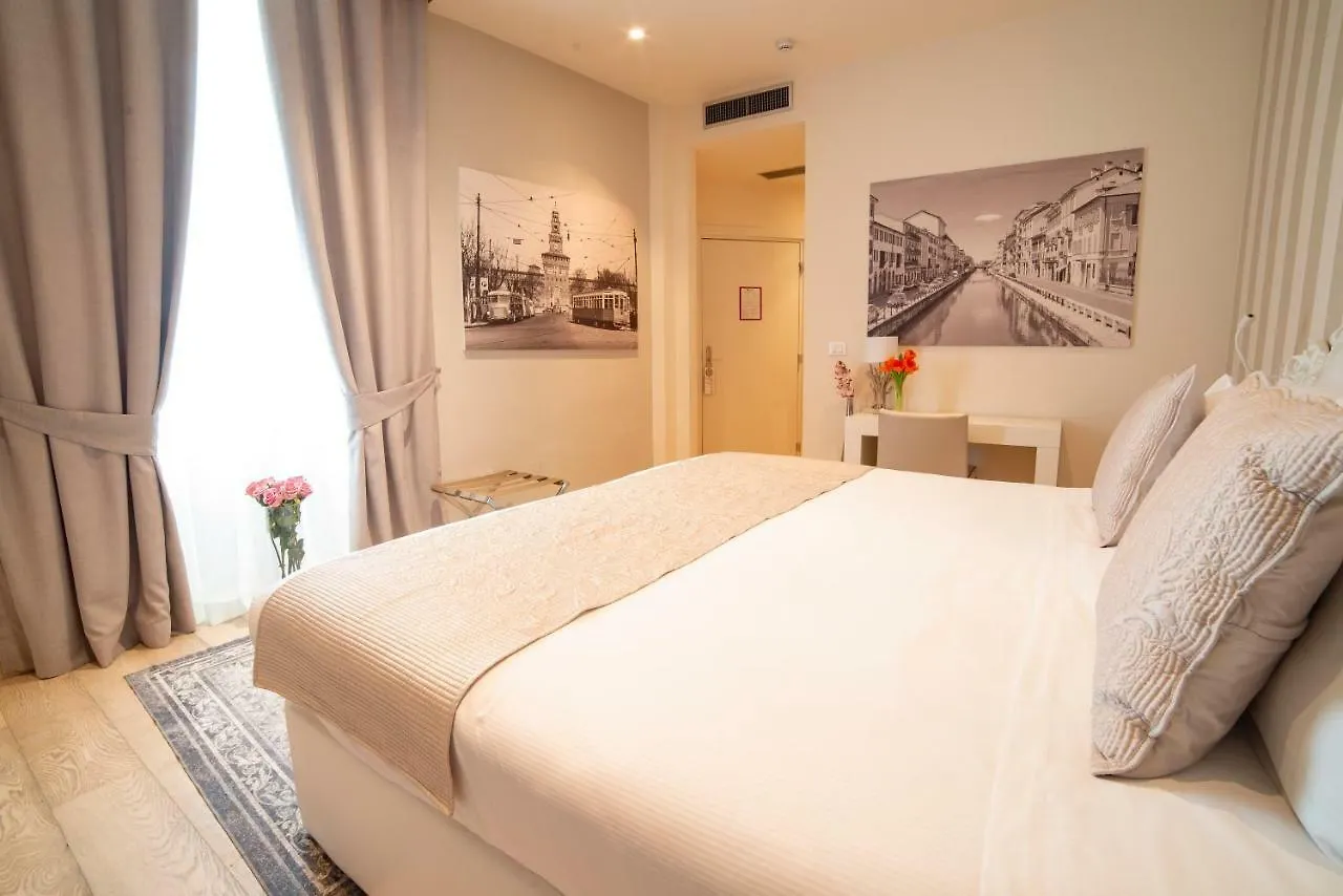 ** Konukevi Rooms Milano Duomo İtalya